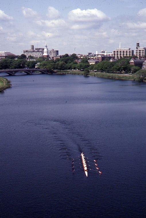 "Boston University crew team on the Charles River (8637012443)" by City of Boston Archives from West Roxbury, United States - Boston University crew team on the Charles River. Licensed under CC BY 2.0 via Wikimedia Commons - https://commons.wikimedia.org/wiki/File:Boston_University_crew_team_on_the_Charles_River_(8637012443).jpg#/media/File:Boston_University_crew_team_on_the_Charles_River_(8637012443).jpg