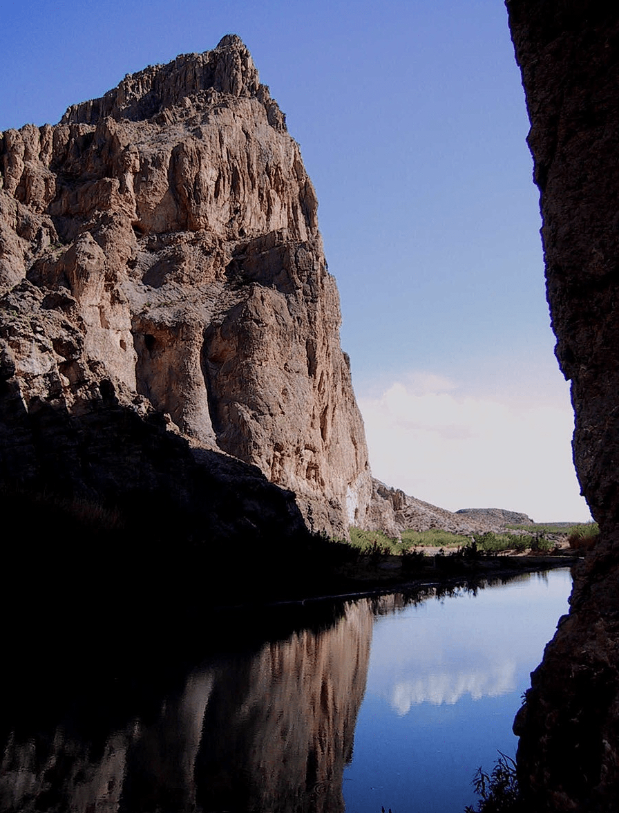A cliff on the side of Rio Conchos in Mexico.
